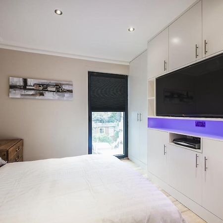 Modern Bedroom In London !! Exterior foto